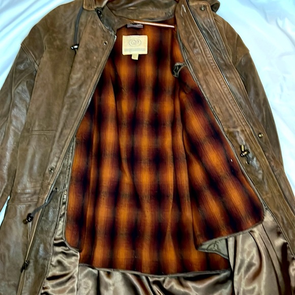 Mens Leather thermal insulated Winter Coat - Picture 2 of 5